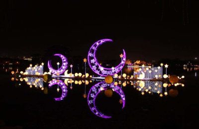 自貢燈會(huì)——星月